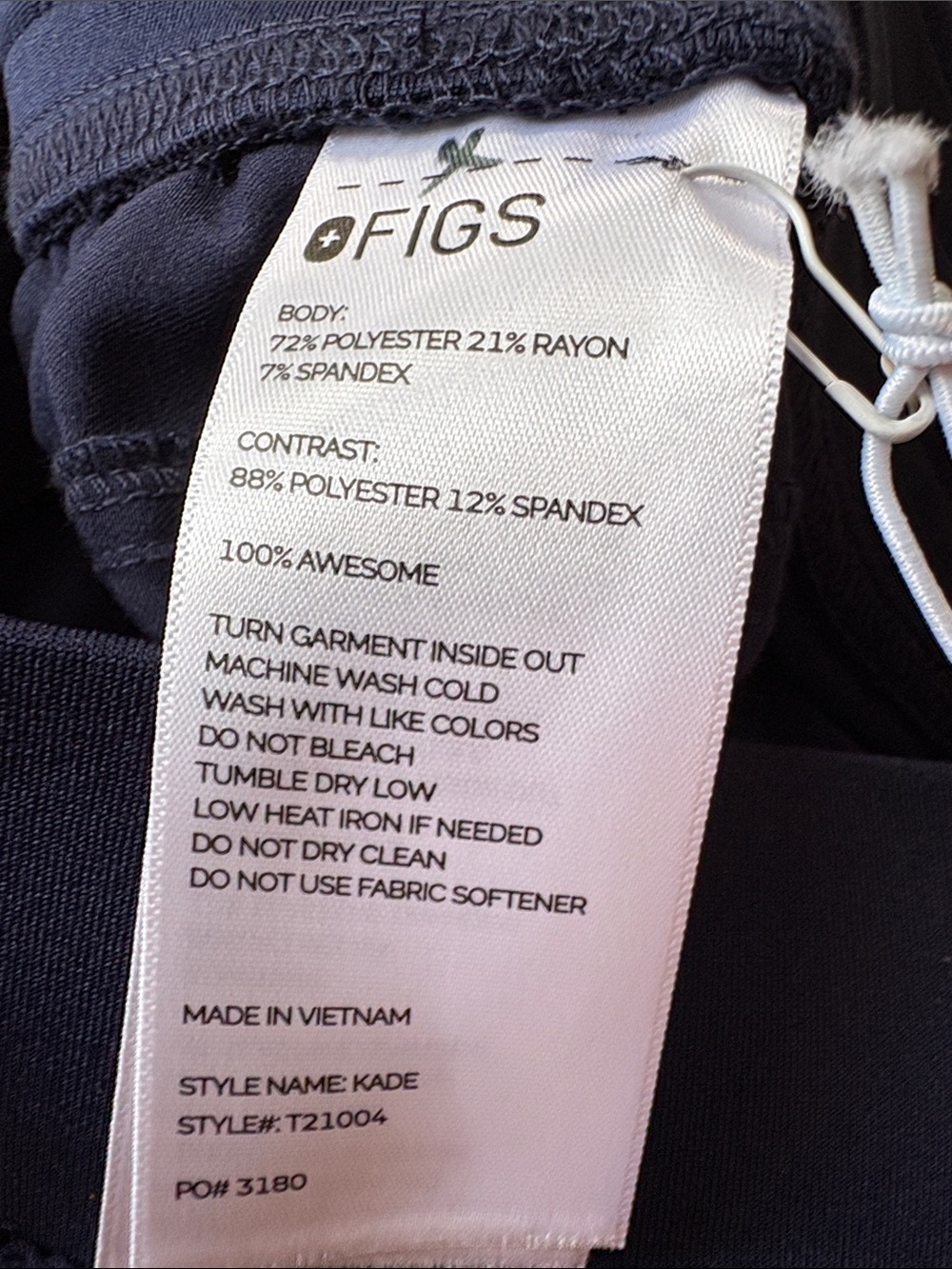 Women’s FIGS Kade Cargo Pants - Picture 7 of 7